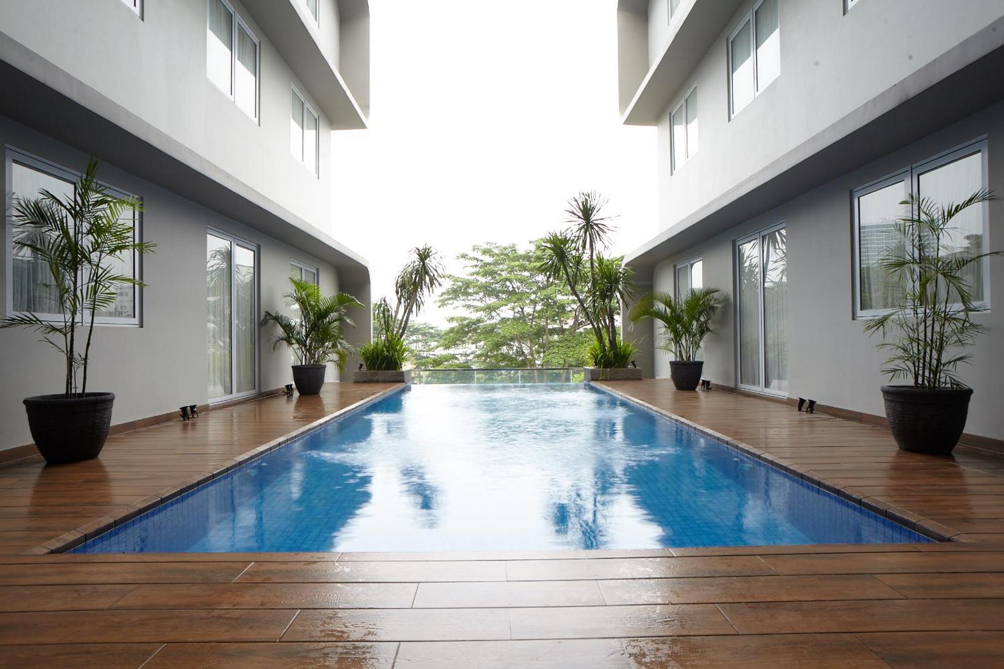 All Nite And Day Hotel Alam Sutera سيربونغ المظهر الخارجي الصورة